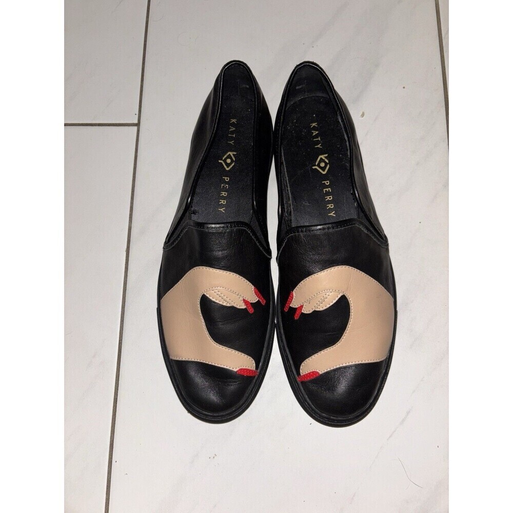 Katy Perry RARE DISCONTINUED The Heart Slip On Leather Shoes